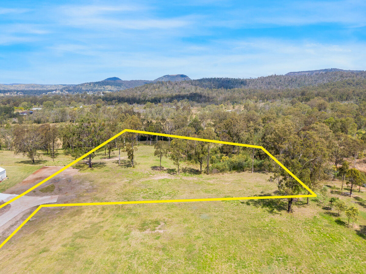 251 Jones Road, Withcott QLD 4352, Withcott - Thumbnail 2