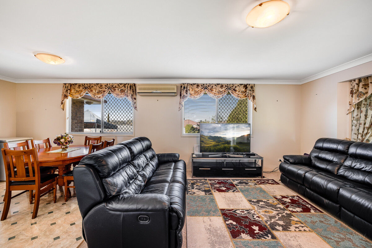 16 Lyness Court, Wilsonton Heights QLD 4350, Wilsonton Heights - Thumbnail 2