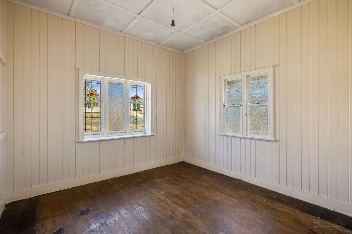 151 Perth Street, South Toowoomba QLD 4350, South Toowoomba - Thumbnail 5