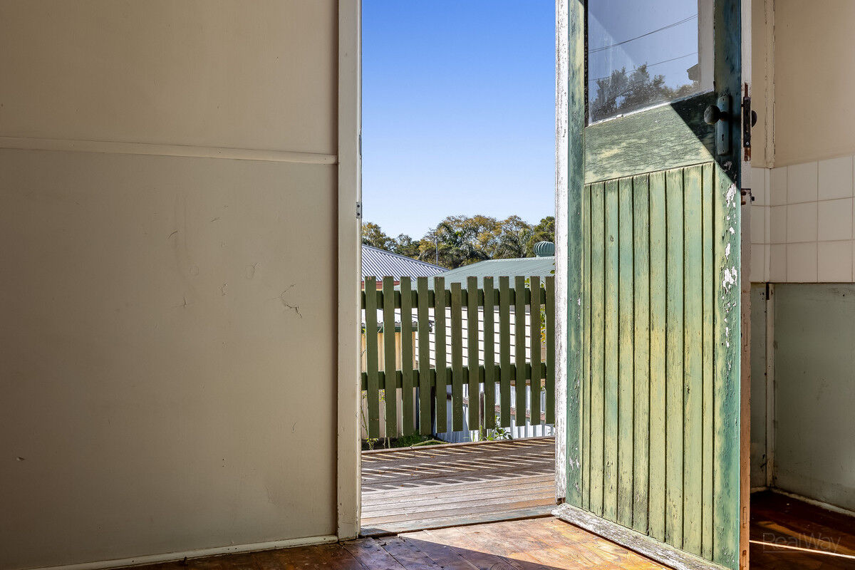 151 Perth Street, South Toowoomba QLD 4350, South Toowoomba - Thumbnail 7