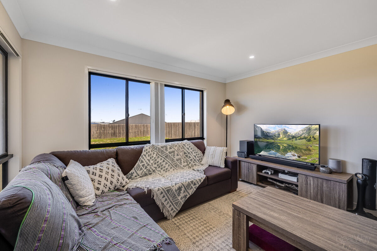 14 Tarcoola Street, Wyreema QLD 4352, Wyreema - Thumbnail 5
