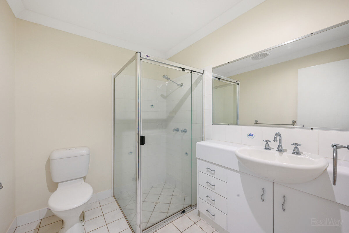48 Jutsum Street, Middle Ridge QLD 4350, Middle Ridge - Thumbnail 6