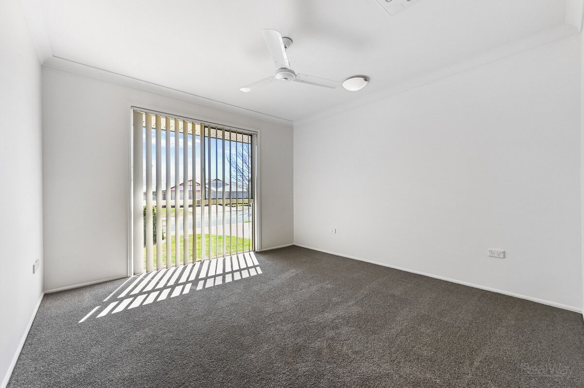 48 Jutsum Street, Middle Ridge QLD 4350, Middle Ridge - Thumbnail 5