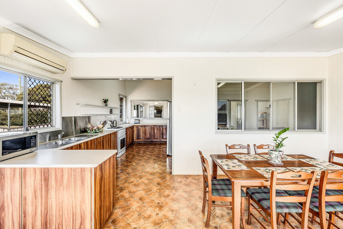 9 Wilfred Street, Harristown QLD 4350, Harristown - Thumbnail 7