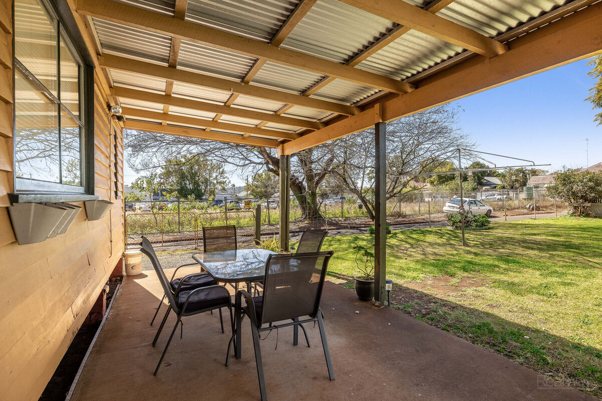 94 Neil Street, Toowoomba City QLD 4350, Toowoomba City - Thumbnail 5