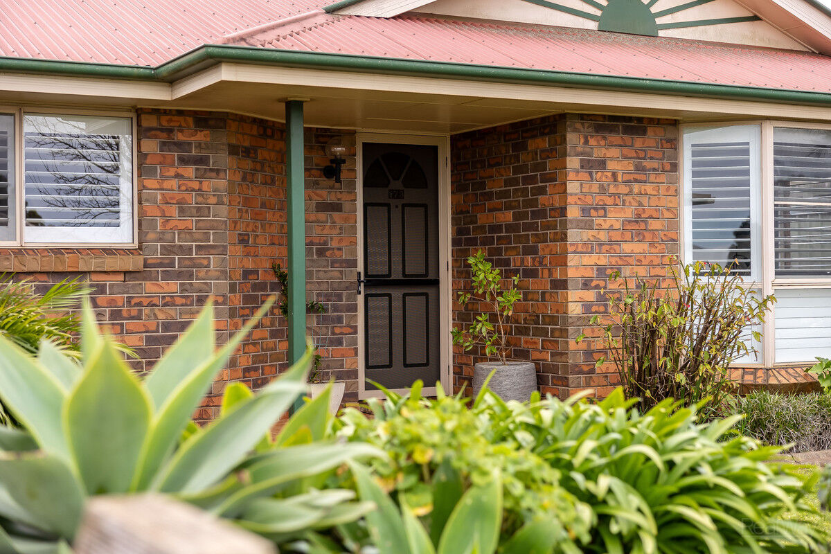 173 Nelson Street, Kearneys Spring QLD 4350, Kearneys Spring - Thumbnail 2
