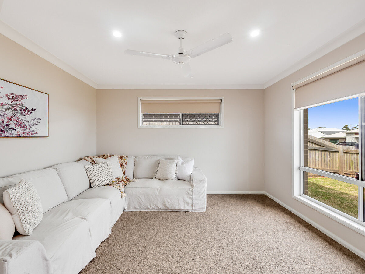 11 Mcgee Drive, Kearneys Spring QLD 4350, Kearneys Spring - Thumbnail 3