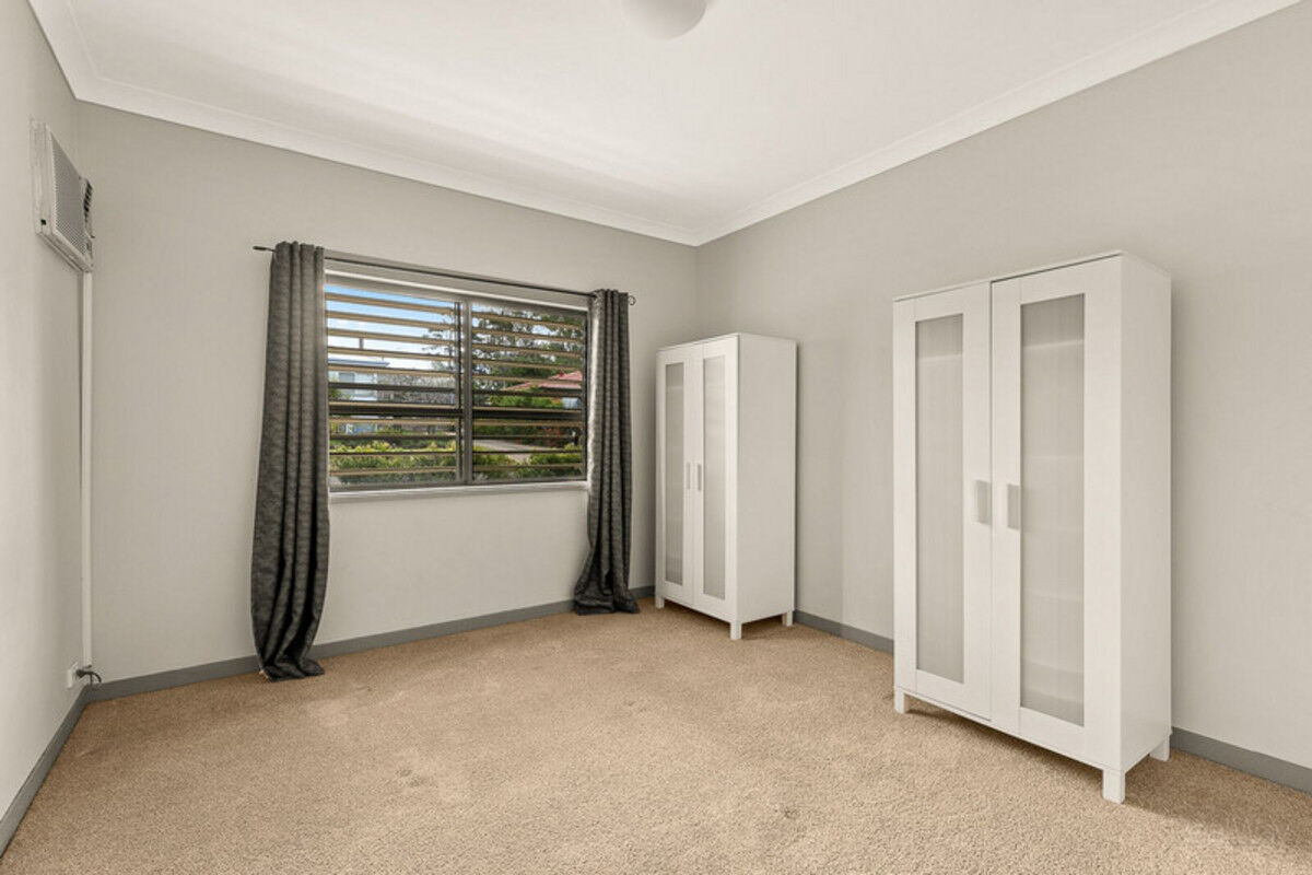 22 Beelbee Street, HARRISTOWN QLD 4350, Harristown - Thumbnail 6