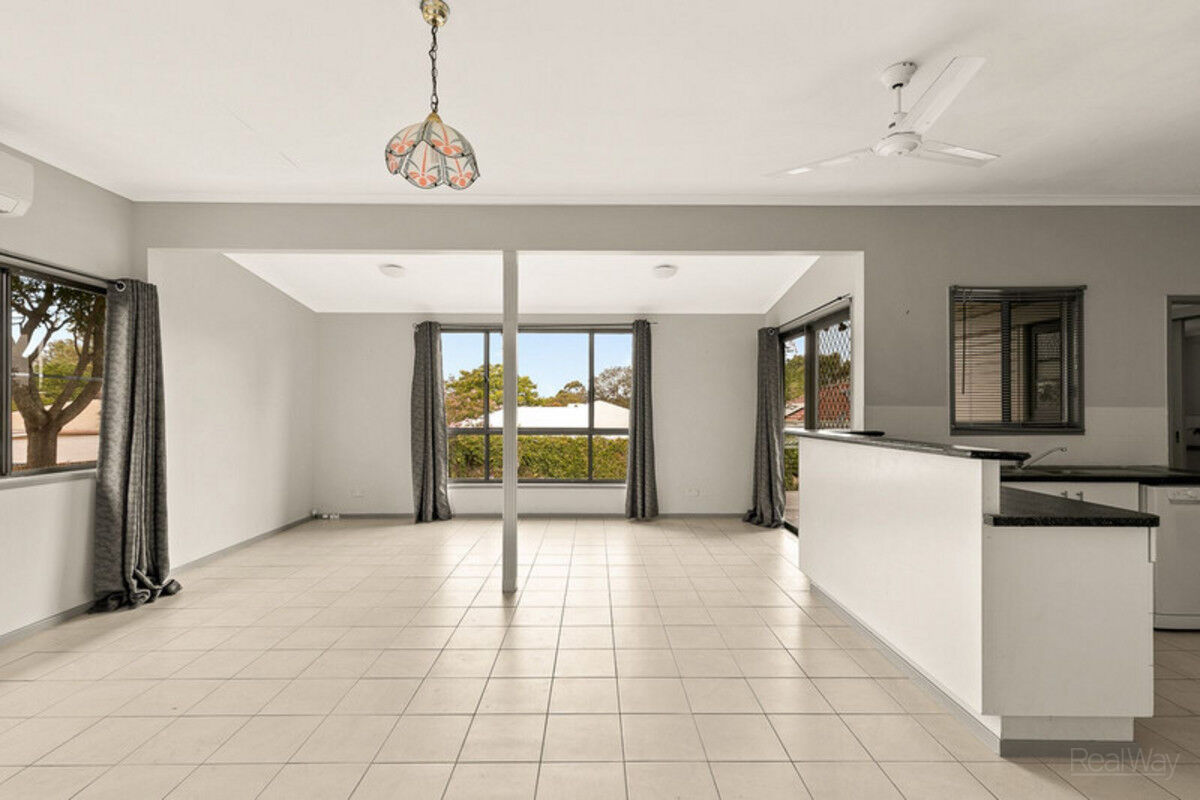 22 Beelbee Street, HARRISTOWN QLD 4350, Harristown - Thumbnail 4