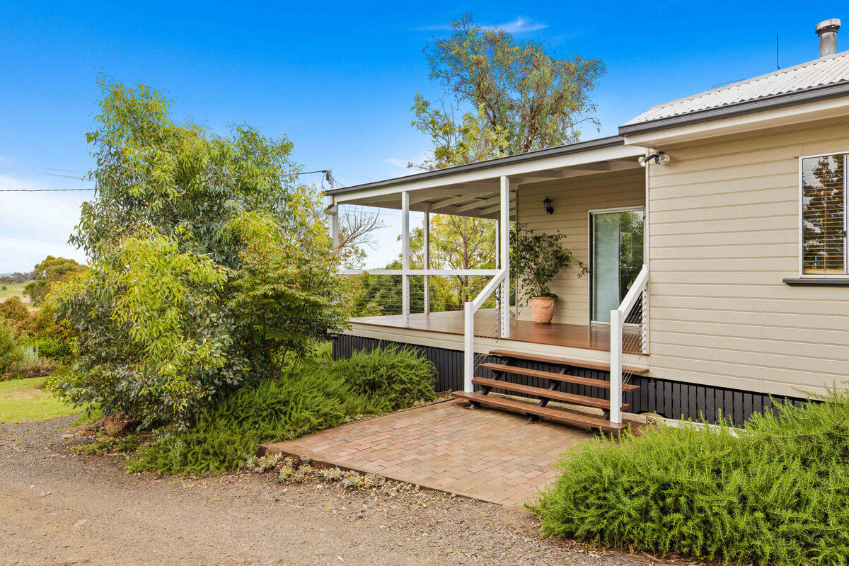 14 Jannusch Road, Gowrie Mountain QLD 4350, Gowrie Mountain - Thumbnail 4