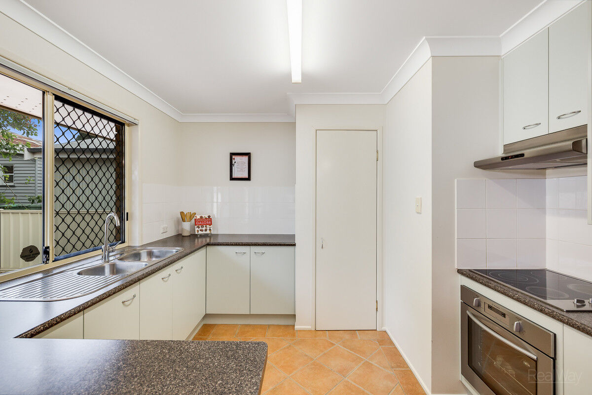 36 Charlotte Street, Newtown QLD 4350, Newtown - Thumbnail 7