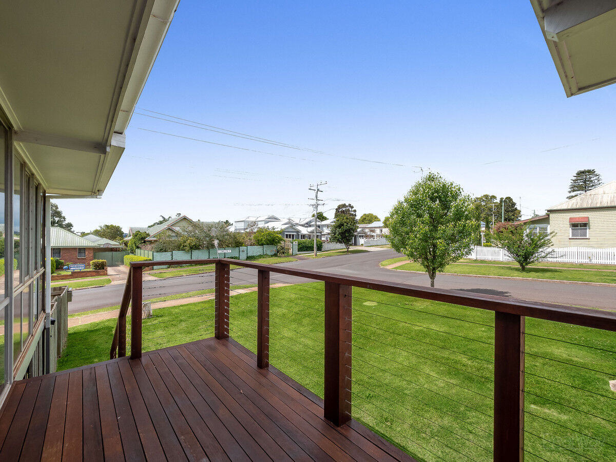 180 South Street, Centenary Heights QLD 4350, Centenary Heights - Thumbnail 4
