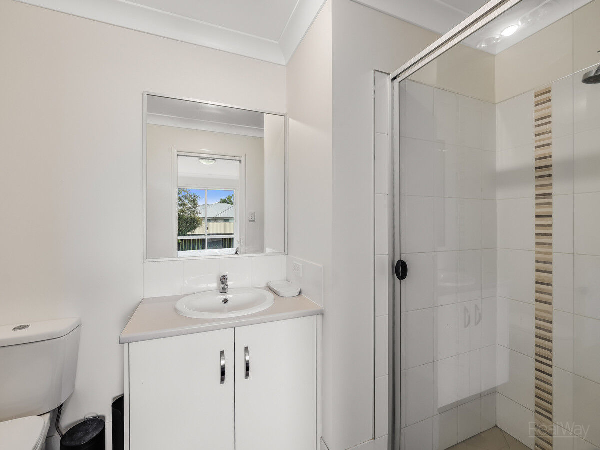 6 Lynda Lane, GLENVALE QLD 4350, Glenvale - Thumbnail 7