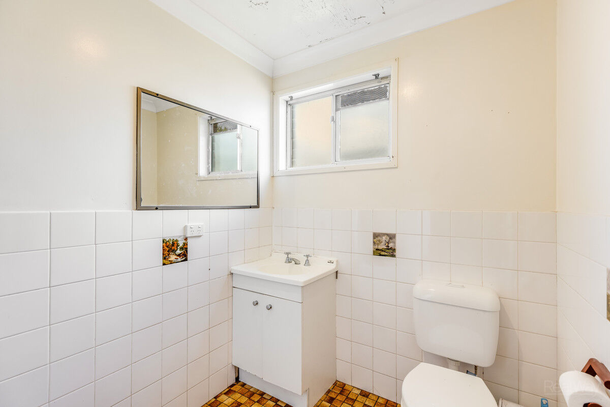 1 & 2 / 14 Crosby Street, Darling Heights QLD 4350, Darling Heights - Thumbnail 6