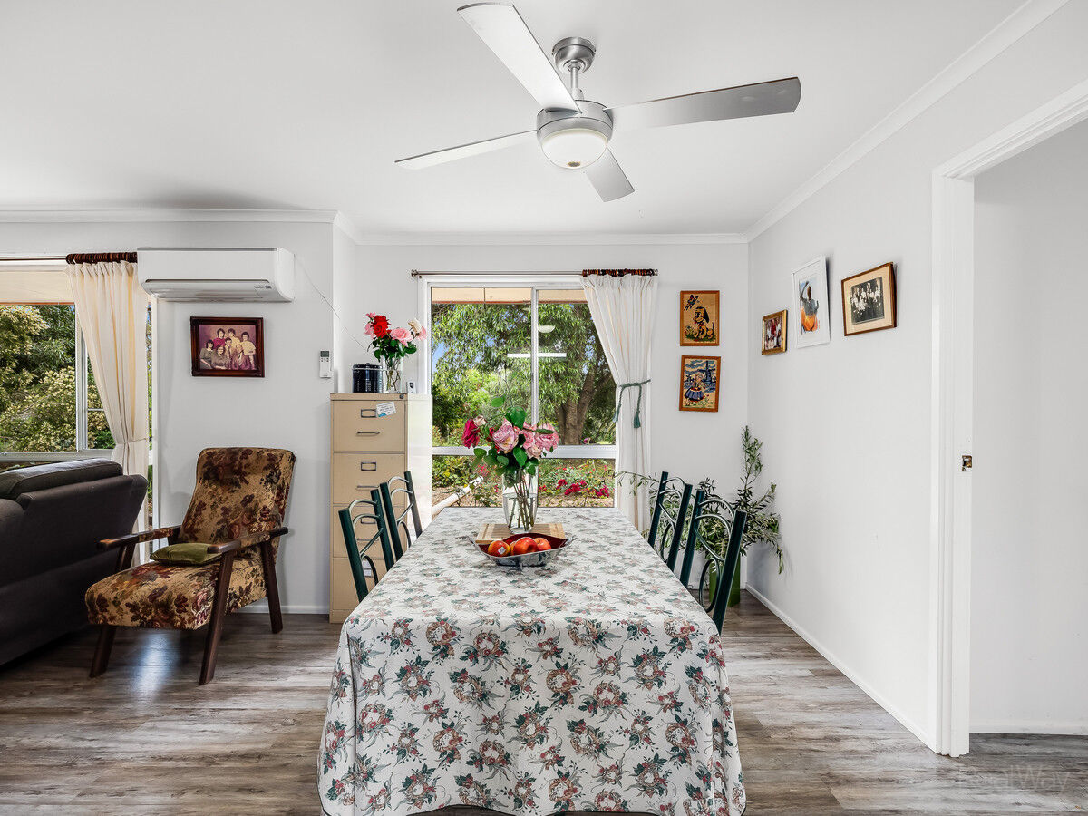 15 Cunningham Street, Oakey QLD 4401, Oakey - Thumbnail 4