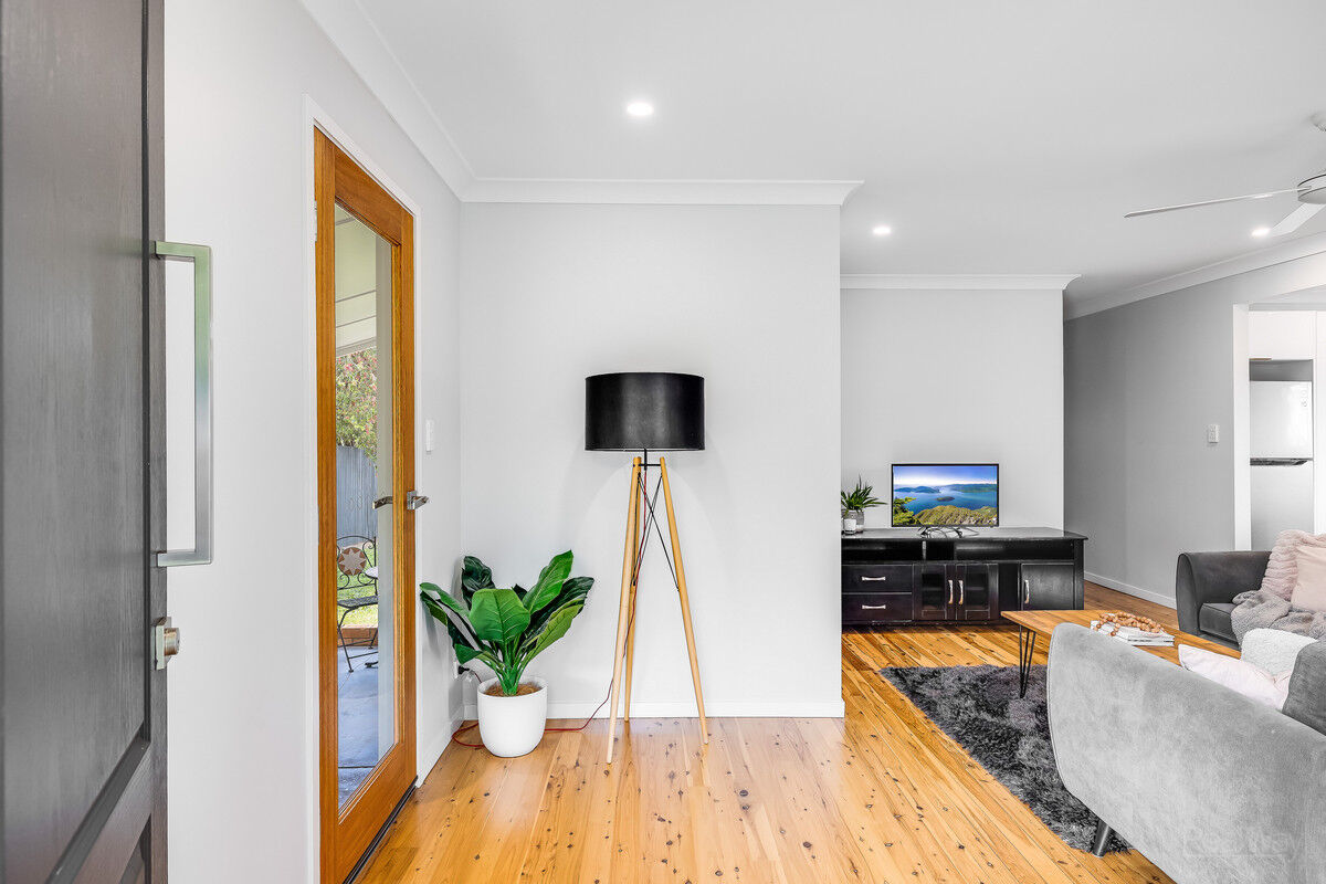 23 Hunter Street, Centenary Heights QLD 4350, Centenary Heights - Thumbnail 3