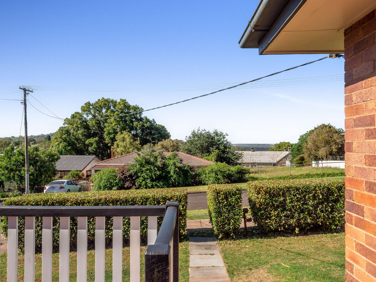 8 Gregory Street, Harlaxton QLD 4350, Harlaxton - Thumbnail 3