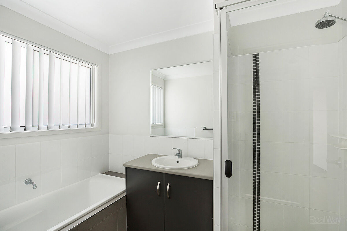 41 Sanctuary Drive, CRANLEY QLD 4350, Cranley - Thumbnail 6