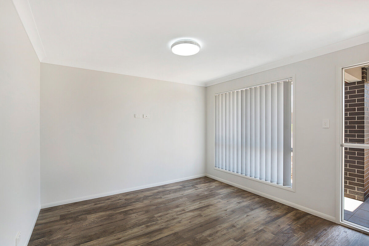 41 Sanctuary Drive, CRANLEY QLD 4350, Cranley - Thumbnail 4