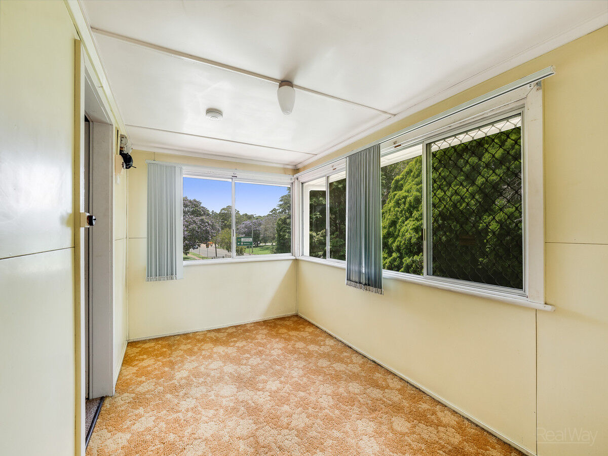 333-337 Tor Street, Wilsonton QLD 4350, Wilsonton - Thumbnail 7