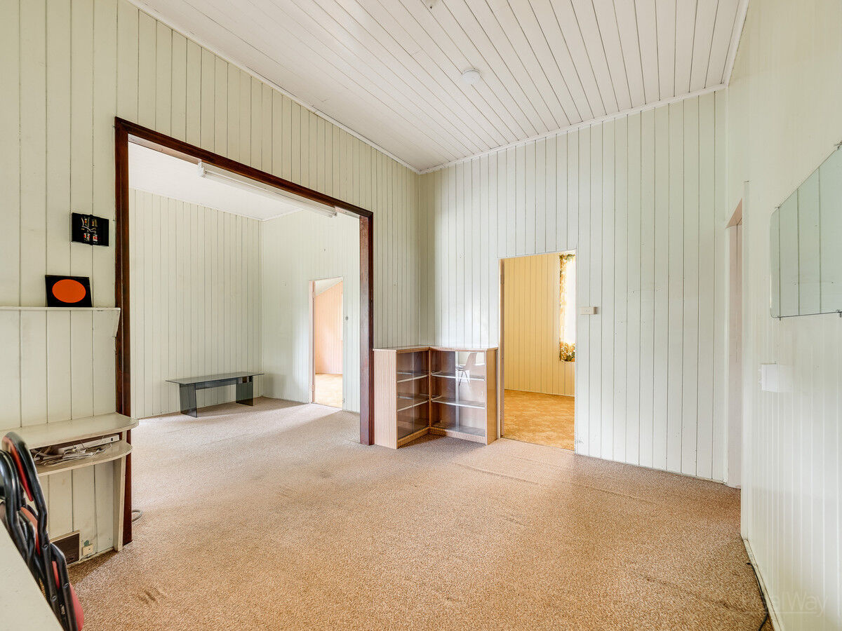 333-337 Tor Street, Wilsonton QLD 4350, Wilsonton - Thumbnail 8
