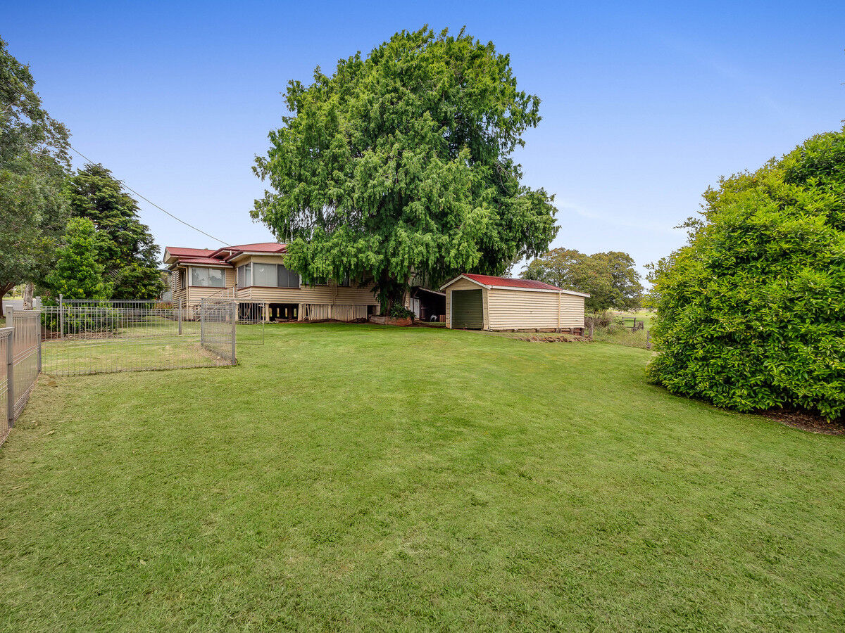 333-337 Tor Street, Wilsonton QLD 4350, Wilsonton - Thumbnail 4