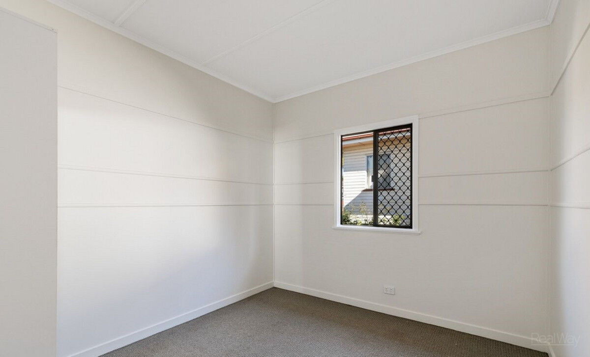 21 Elizabeth Street, South Toowoomba QLD 4350, South Toowoomba - Thumbnail 8