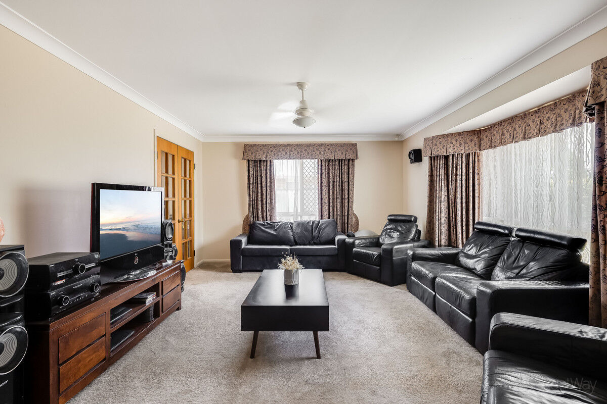 11 Emma Drive, Kearneys Spring QLD 4350, Kearneys Spring - Thumbnail 2