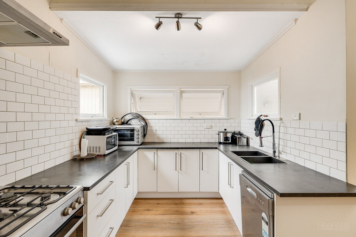 134 Taylor Street, Newtown QLD 4350, Newtown - Thumbnail 5