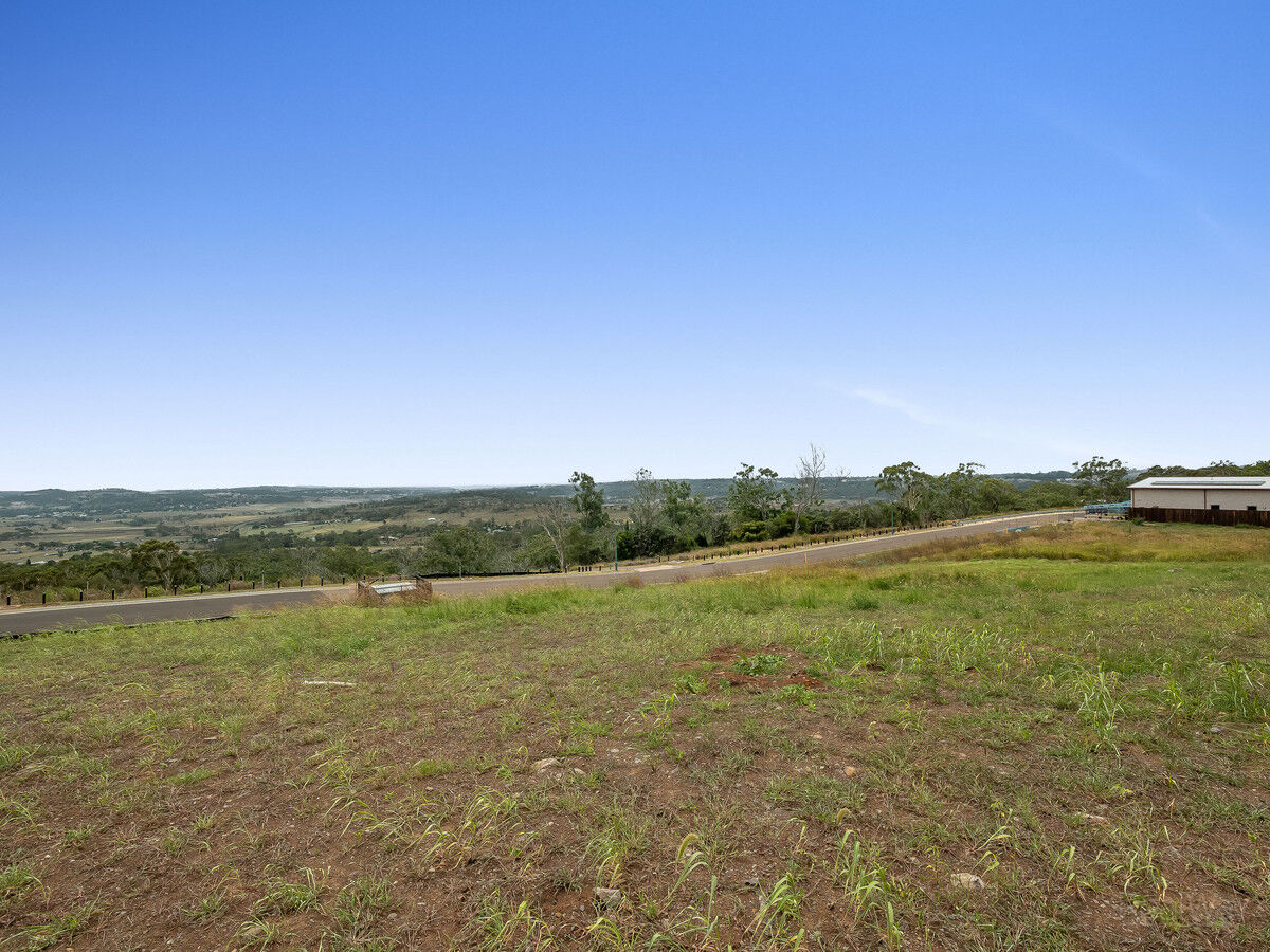 23 Reserve Road, Cranley QLD 4350, Cranley - Thumbnail 3