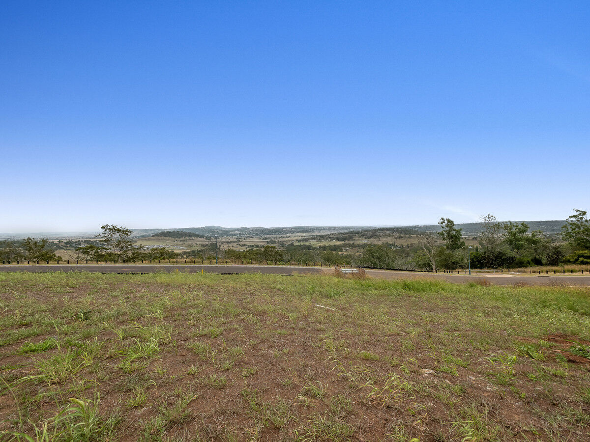 23 Reserve Road, Cranley QLD 4350, Cranley - Thumbnail 5