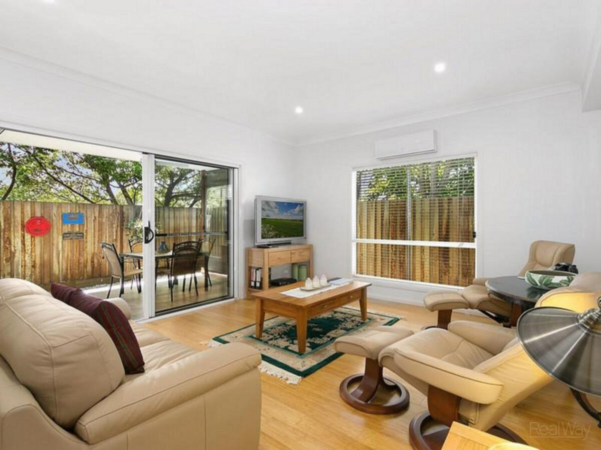 2 / 19 Wallace Street, Newtown QLD 4350, Newtown - Thumbnail 3