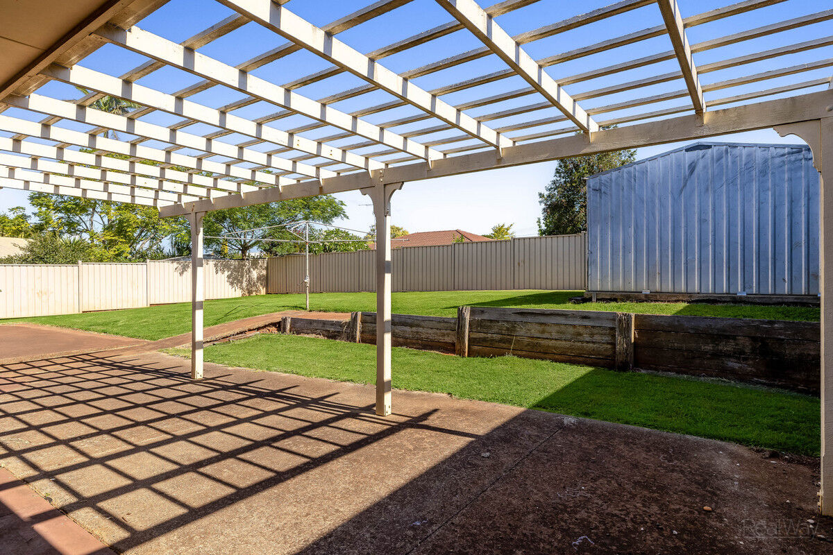32 Marwedel Street, Kearneys Spring QLD 4350, Kearneys Spring - Thumbnail 5