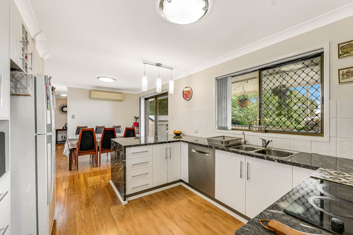 24 Horrocks Crescent, Kearneys Spring QLD 4350, Kearneys Spring - Thumbnail 4