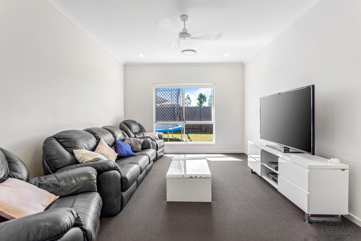 19 Weebah Place, Cambooya QLD 4358, Cambooya - Thumbnail 2