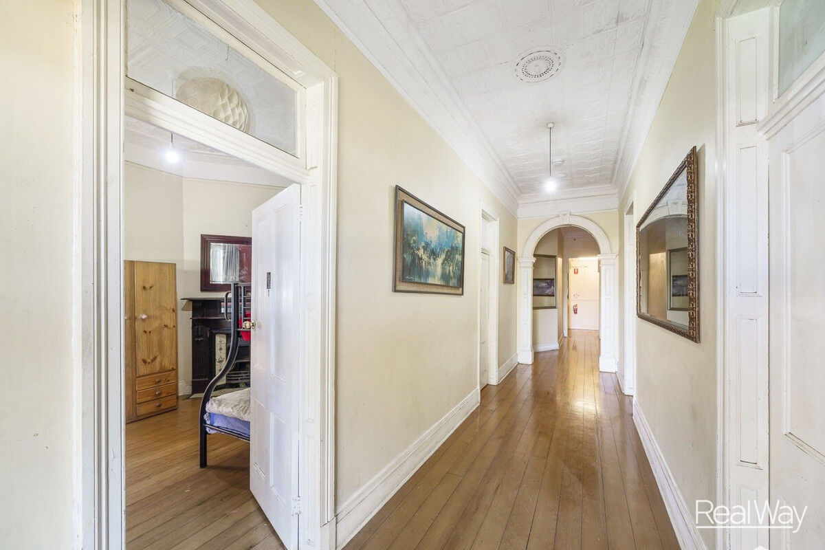133 Bridge Street, North Toowoomba QLD 4350, North Toowoomba - Thumbnail 5