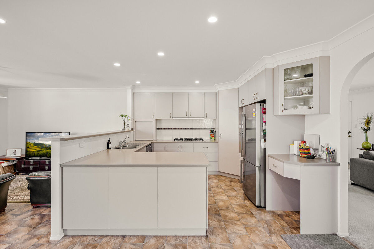 293 Stenner Street, Centenary Heights QLD 4350, Centenary Heights - Thumbnail 8