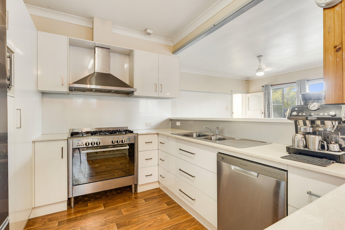 411 Tor Street, Newtown QLD 4350, Newtown - Thumbnail 6