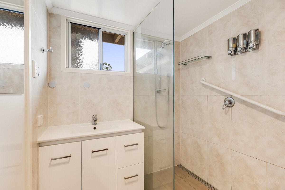 411 Tor Street, Newtown QLD 4350, Newtown - Thumbnail 7