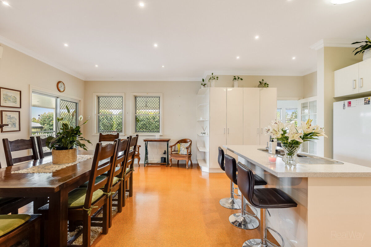 33 Lloyd Street, Harristown QLD 4350, Harristown - Thumbnail 7