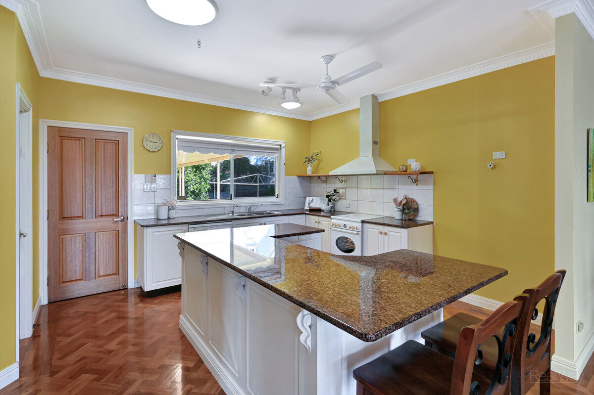 13C Mackenzie Street, Mount Lofty QLD 4350, Mount Lofty - Thumbnail 7