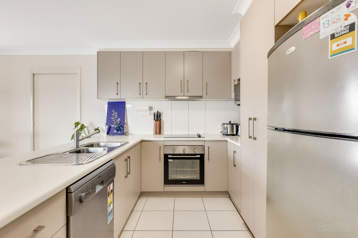 2 / 18 Chainey Court, Glenvale QLD 4350, Glenvale - Thumbnail 2
