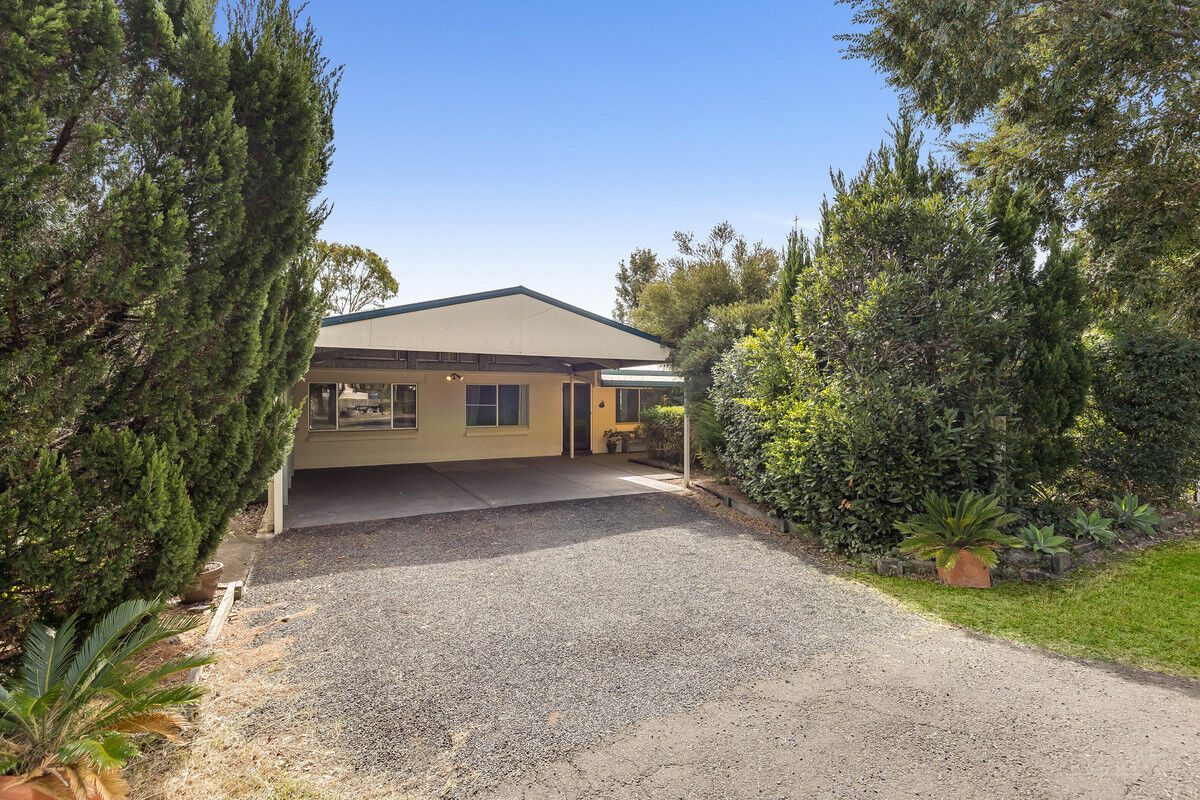 14 Eton Street, Cambooya QLD 4358, Cambooya - Thumbnail 2