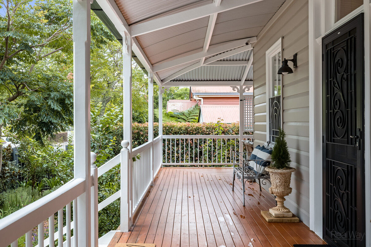 6 Clairmont Street, Newtown QLD 4350, Newtown - Thumbnail 3