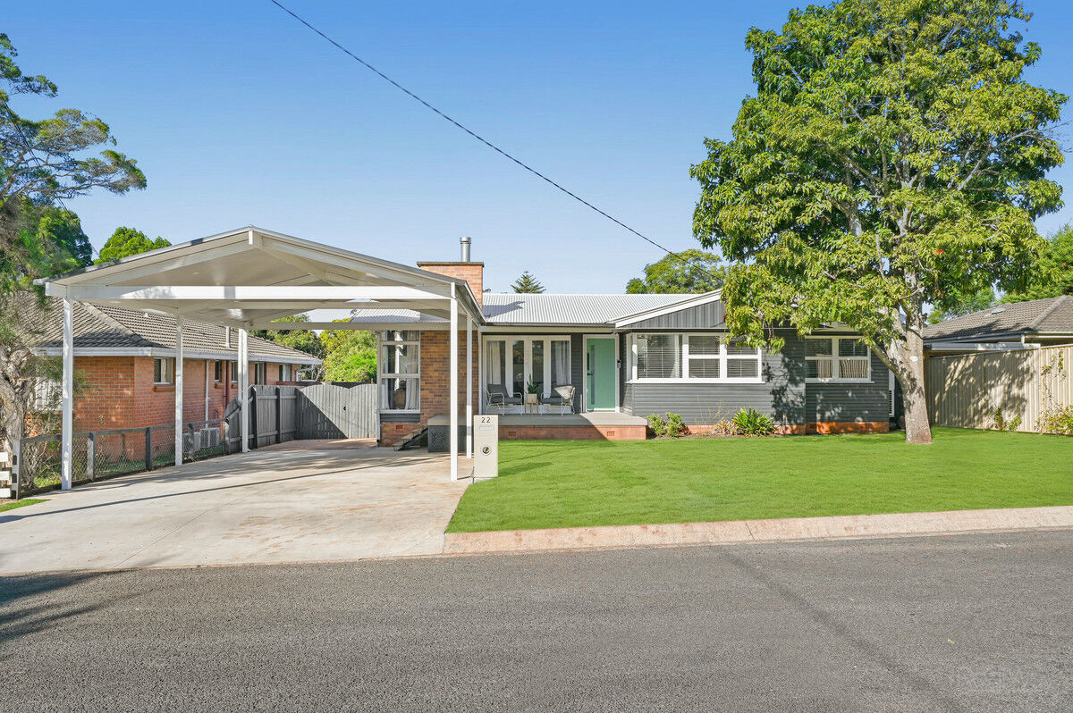 22 Talinga Street, Mount Lofty QLD 4350, Mount Lofty - Thumbnail 2