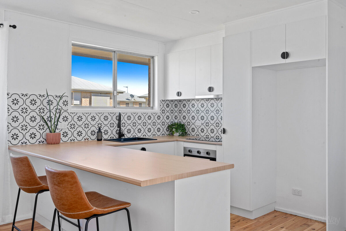 44 Fitzpatrick Street, Wilsonton QLD 4350, Wilsonton - Thumbnail 6