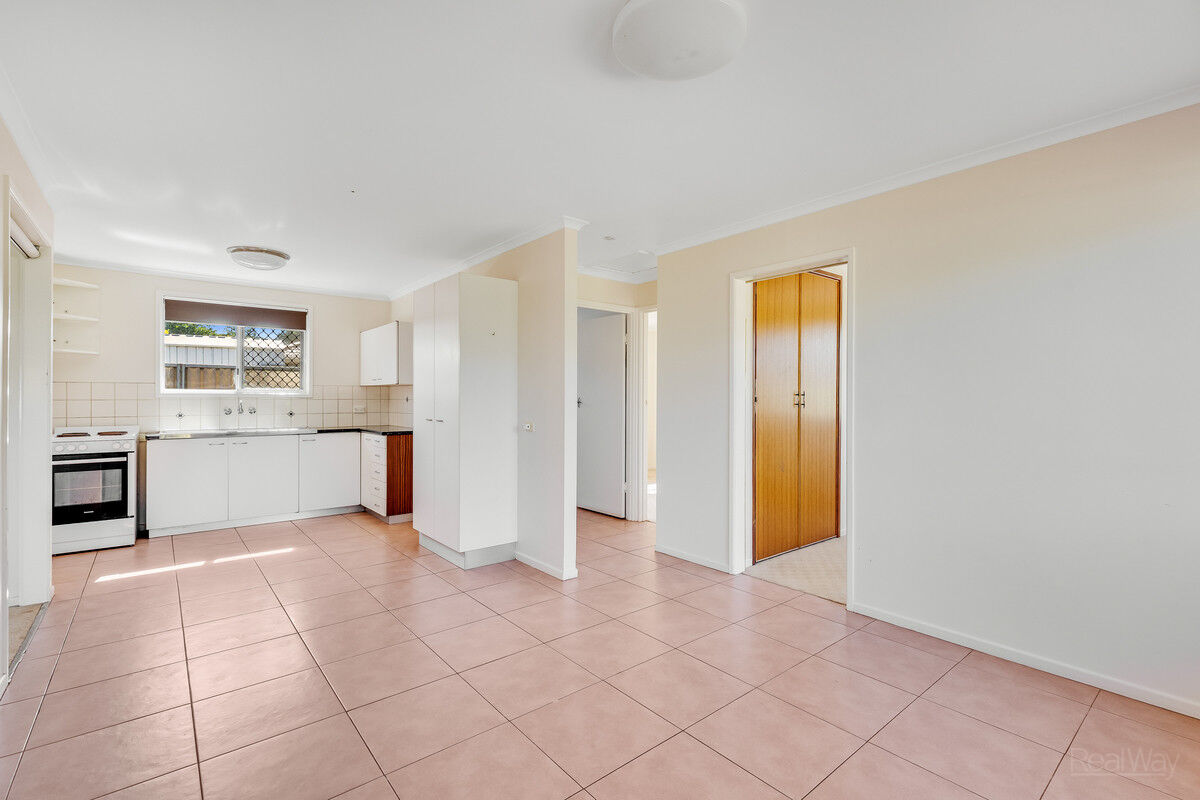 1 / 17 Wright Street, Wilsonton QLD 4350, Wilsonton - Thumbnail 2