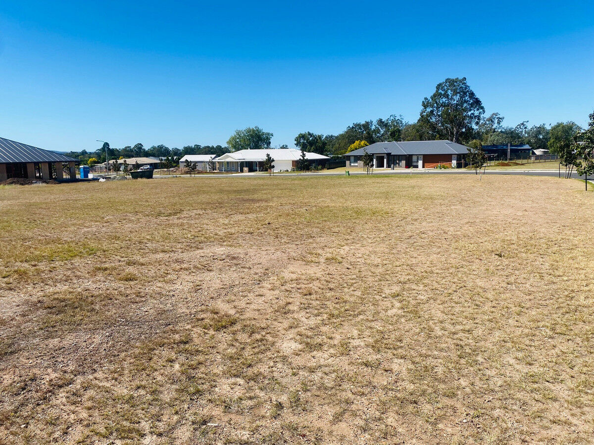 82 Parkridge Drive, Withcott QLD 4352, Withcott - Thumbnail 2
