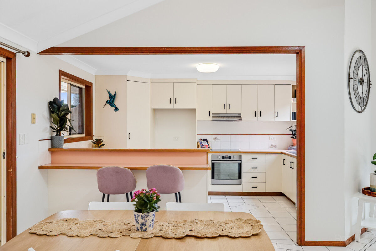 13 Mackenzie Street, Mount Lofty QLD 4350, Mount Lofty - Thumbnail 8