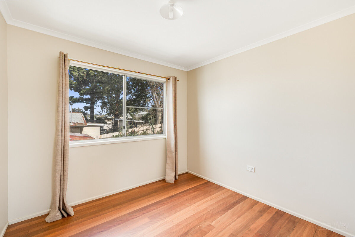 75 Vanity Street, Rockville QLD 4350, Rockville - Thumbnail 5
